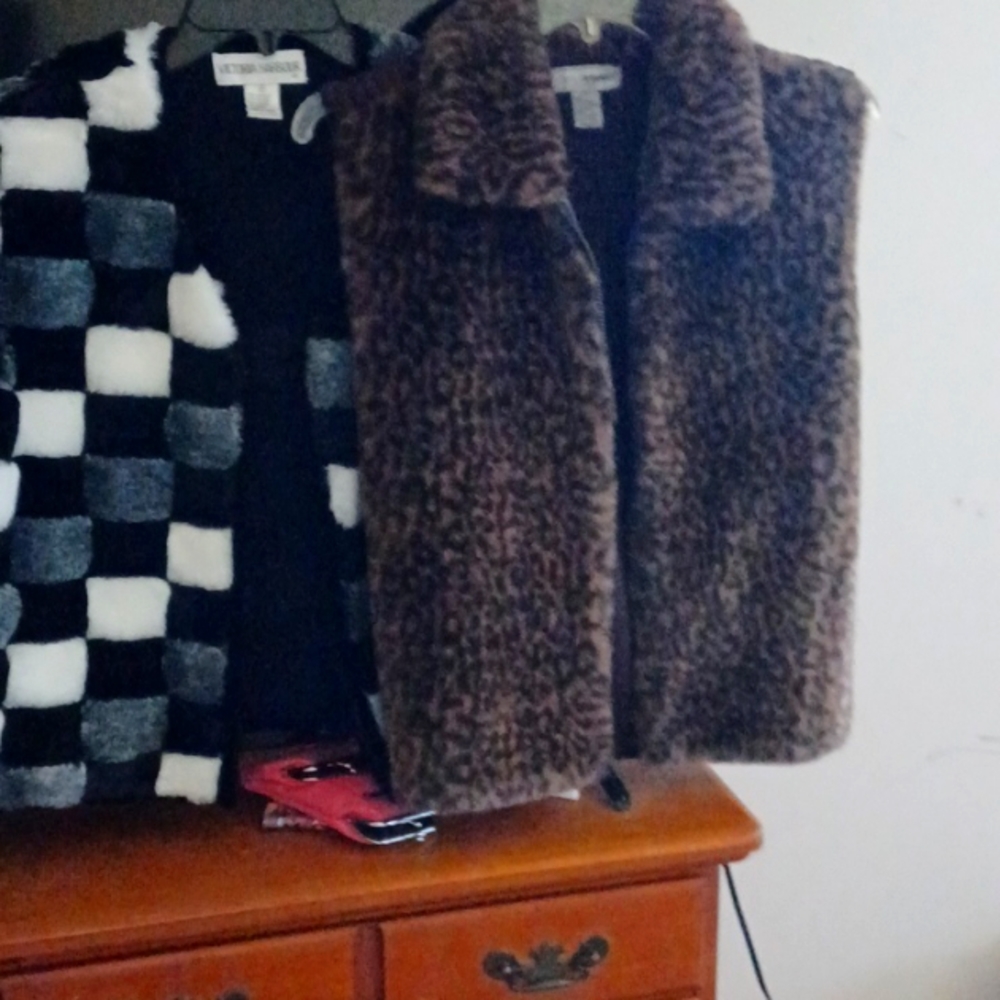 2 fur vest